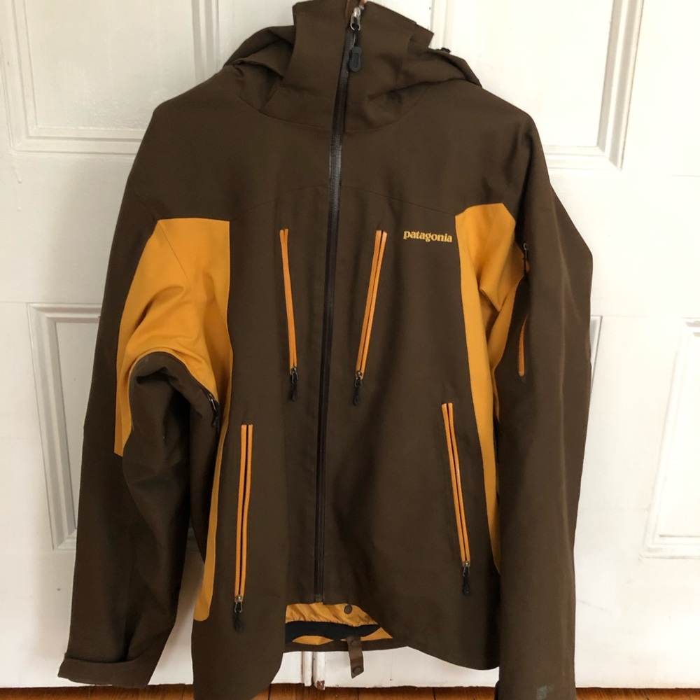 Patagonia Men’s Powder Bowl Jacket